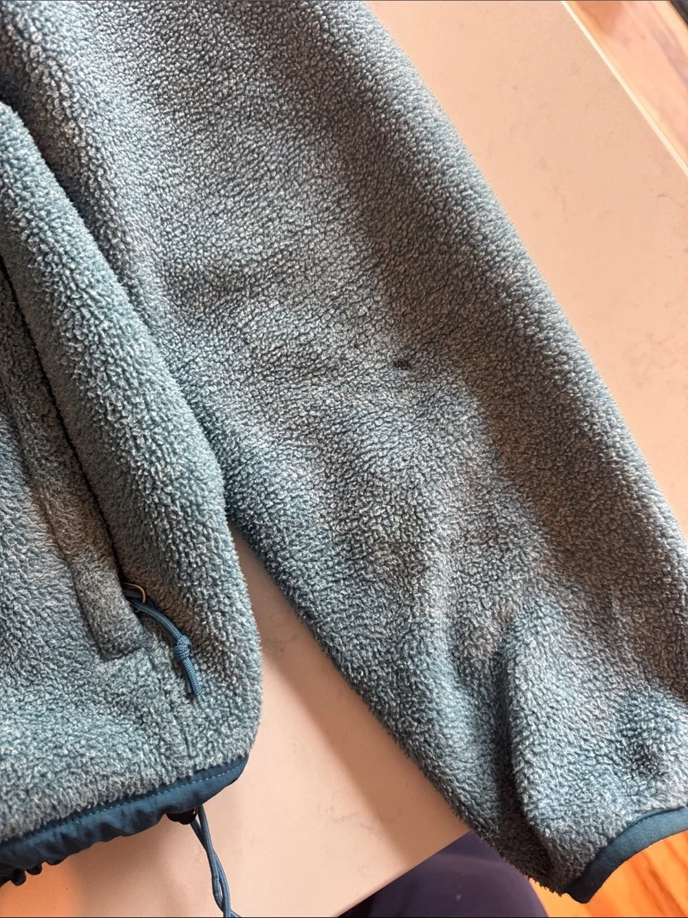 The North Face Woman’s' Teal/Blue Fleece Puffer Jacket